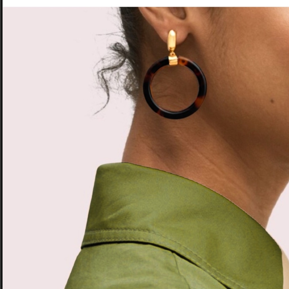 Kate Spade Botanical Garden Tortoiseshell Resin 
Hoop Earrings